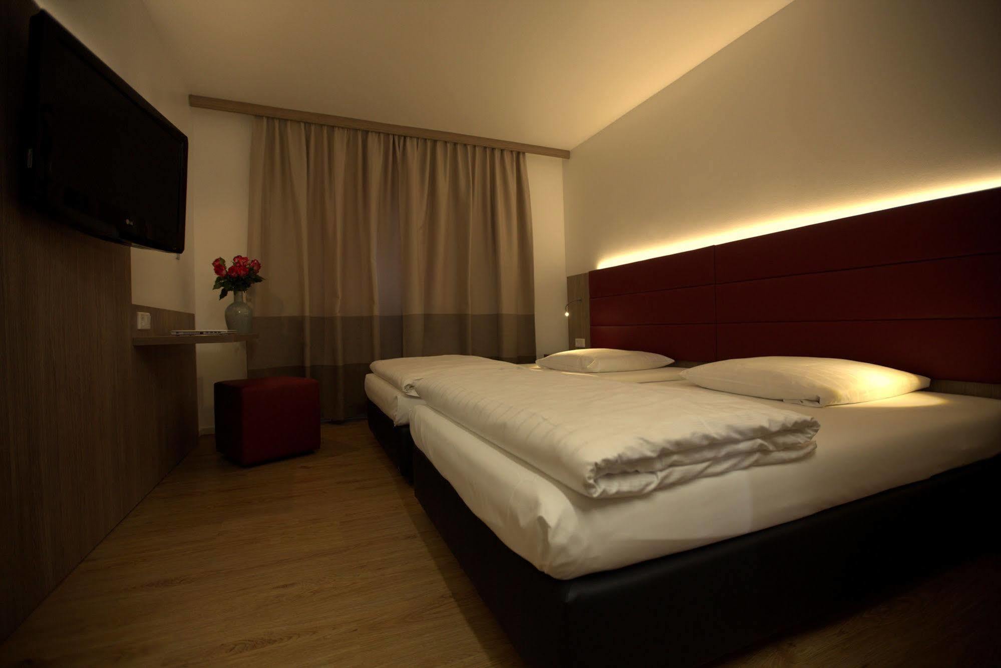 Airport Hotel Walldorf Mörfelden-Walldorf Eksteriør billede